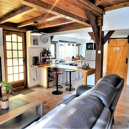 à La Campagne Location Du Samedi Au Samedi Hébergement de vacances
